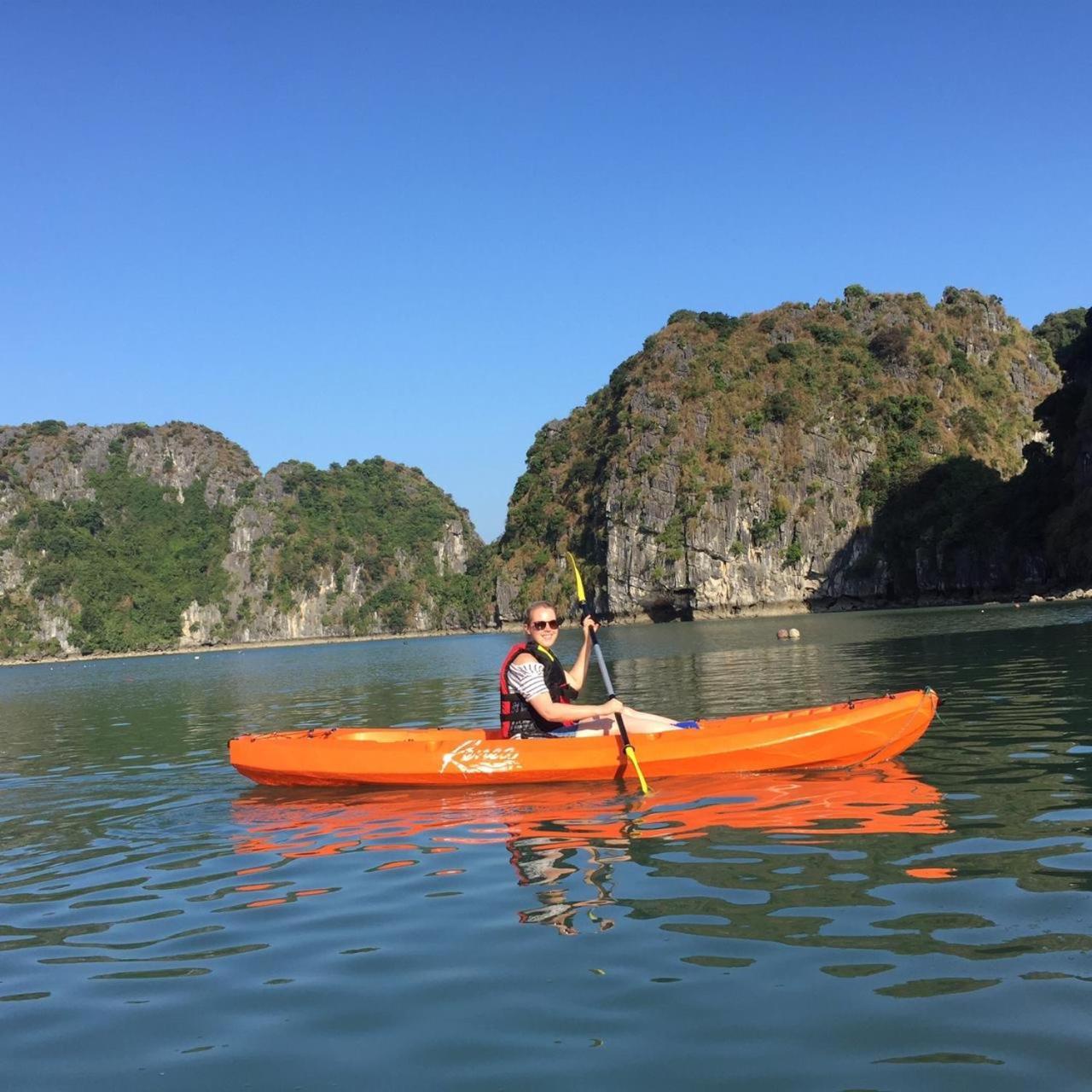 Renea Cruises Halong Hotel Ha Long Exterior foto